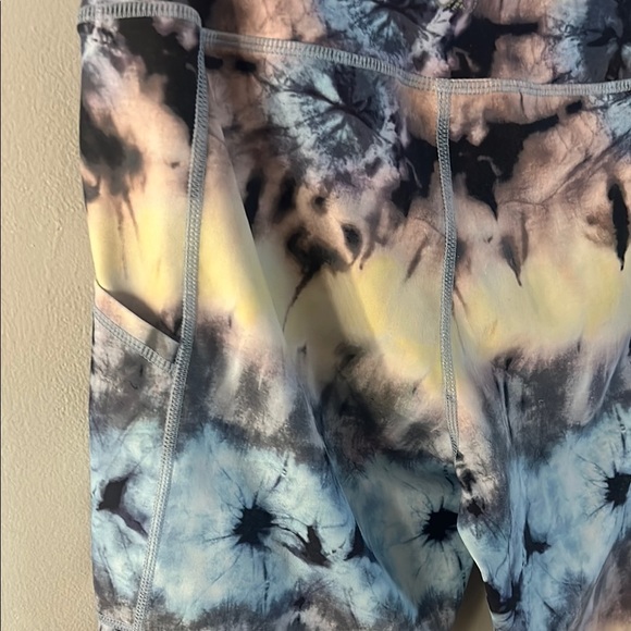 Blue and Yellow Bike Shorts with Tie-Dye Effect - Picture 5 of 9